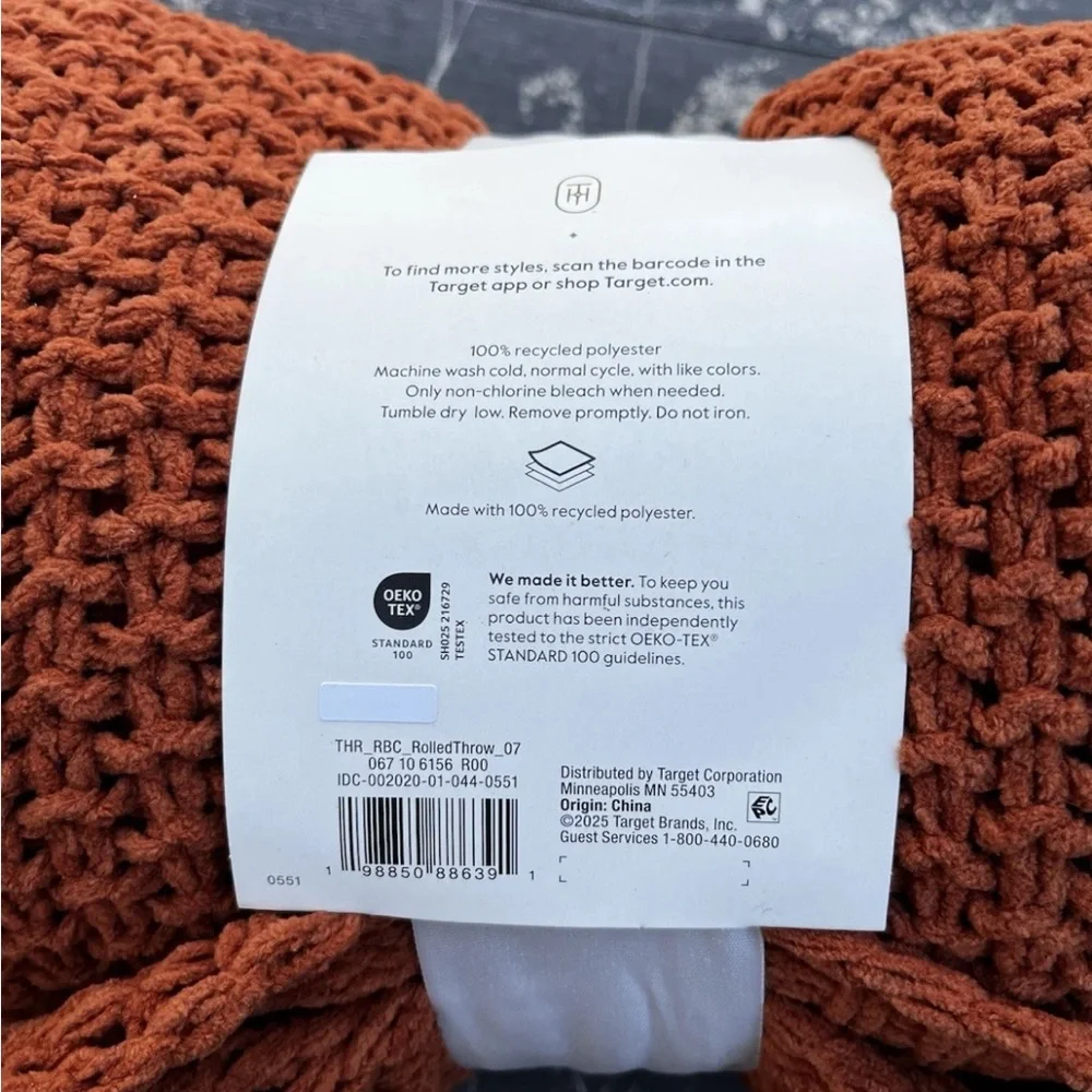 Chenille Pumpkin Spice Throw Size FULL Threshold - Picture 3 of 4